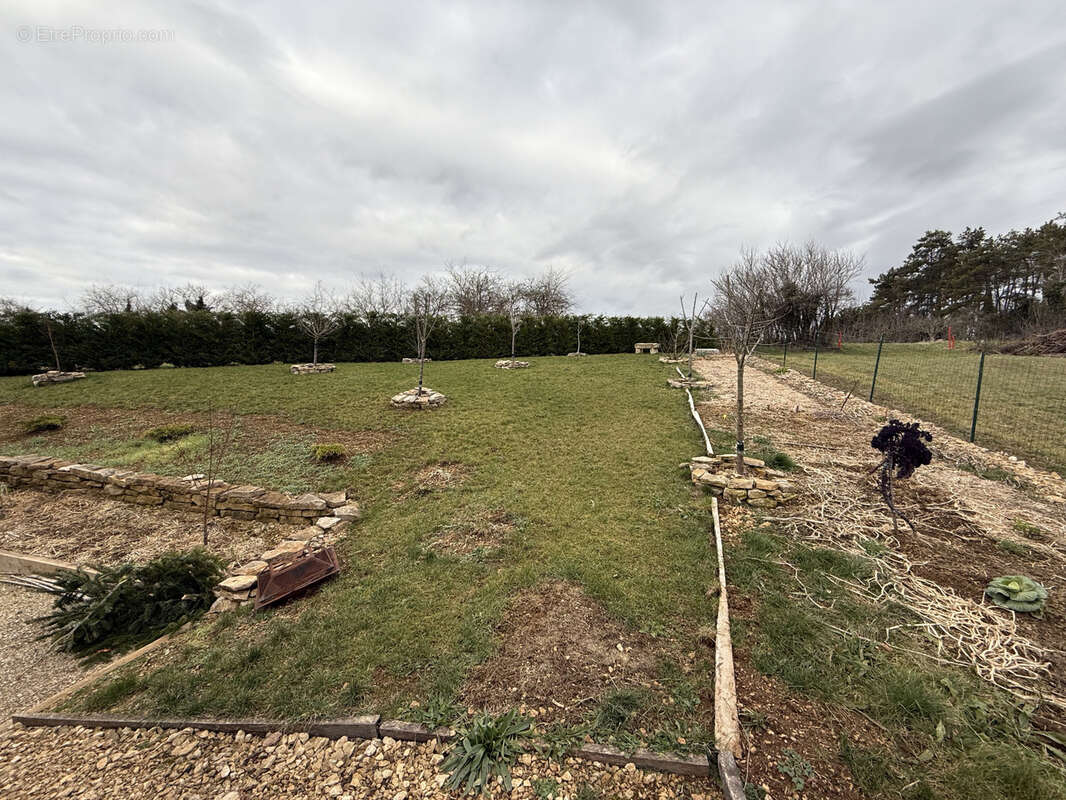 Maison à ASNIERES-EN-MONTAGNE