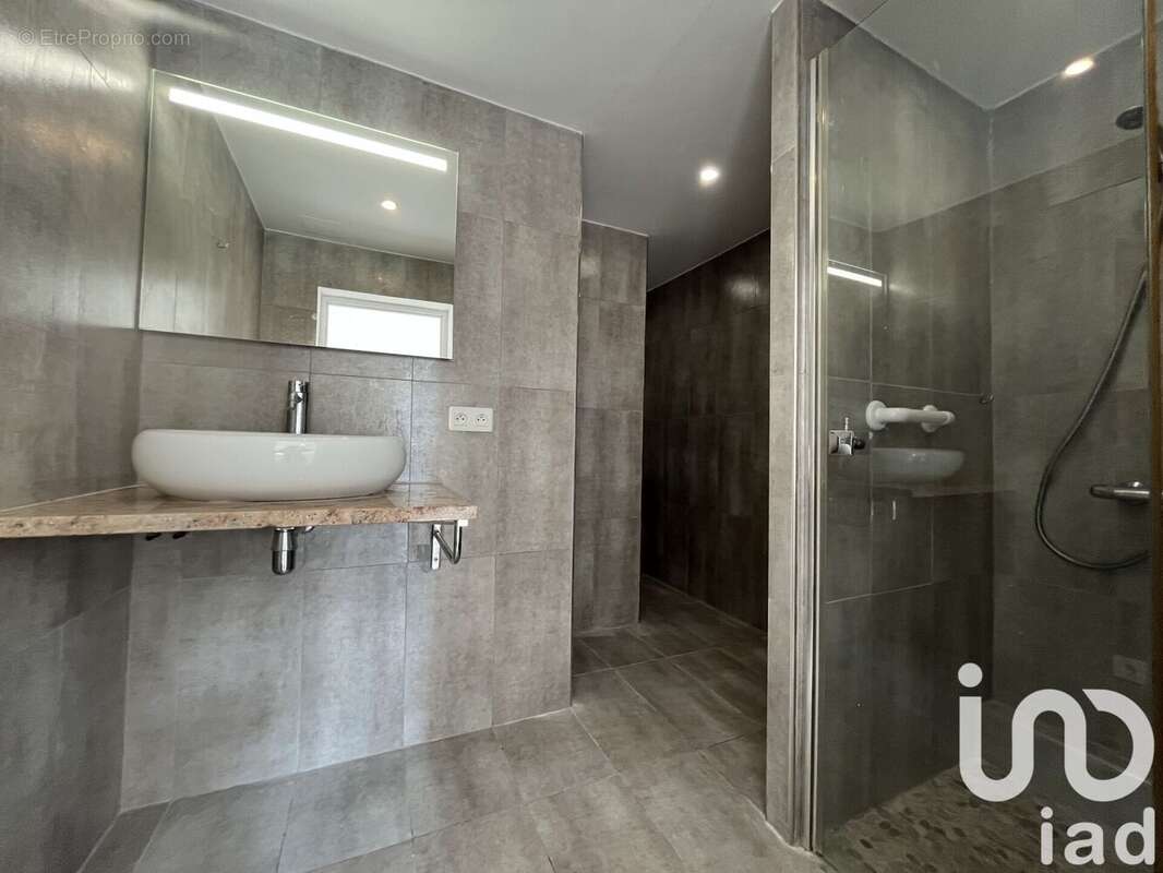 Photo 5 - Maison à CARQUEIRANNE