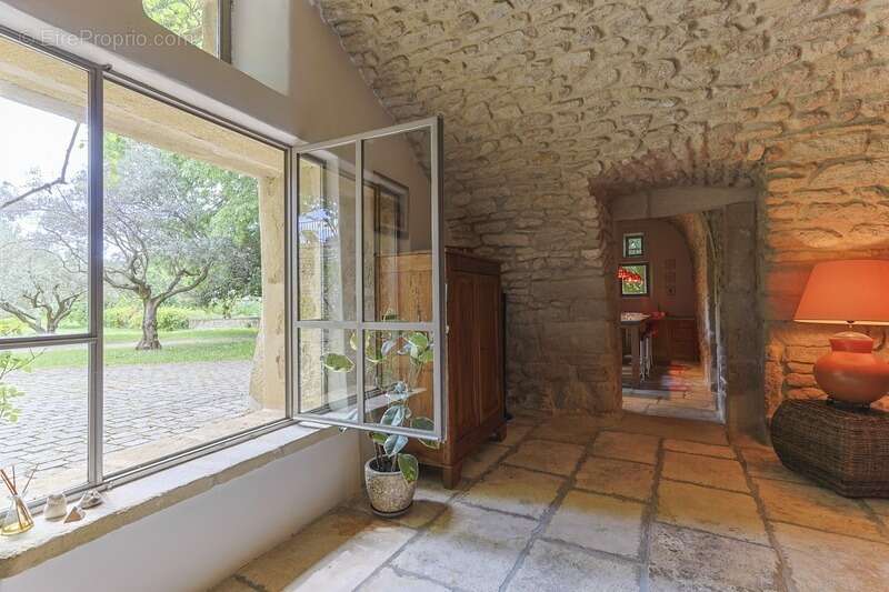 RARE : Offrez-vous une magnifique  Propriété ( mas de 10 pièces et 2.6 hectares de parc ) aux portes de SOMMIERES (30) - photo 34
