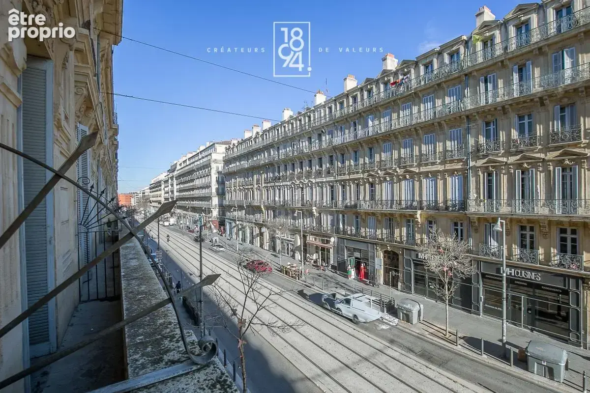 A Vendre I T4/T3 de 79m2 de type Haussmannien I La République - photo 11