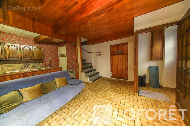 ** maison type 4 - embrun - 4 pièces - photo 3