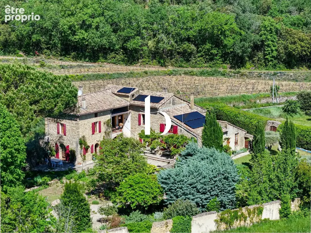 Un mas en campagne à proximité d'un charmant village - photo 2