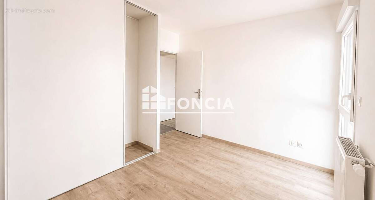 Appartement T4 neuf avec terrasse, jardin, vue lac et frais de notaire offerts - photo 5