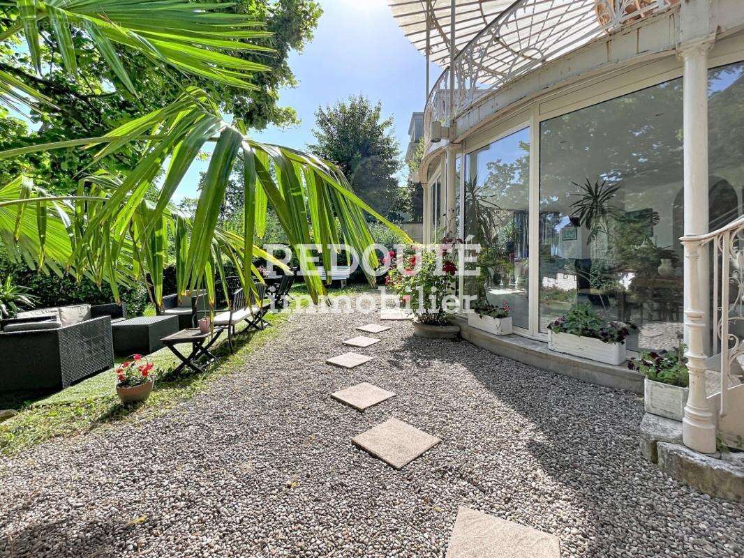 A VENDRE - Appartement de 170m2 en rez-de-jardin - EPERNAY - photo 6