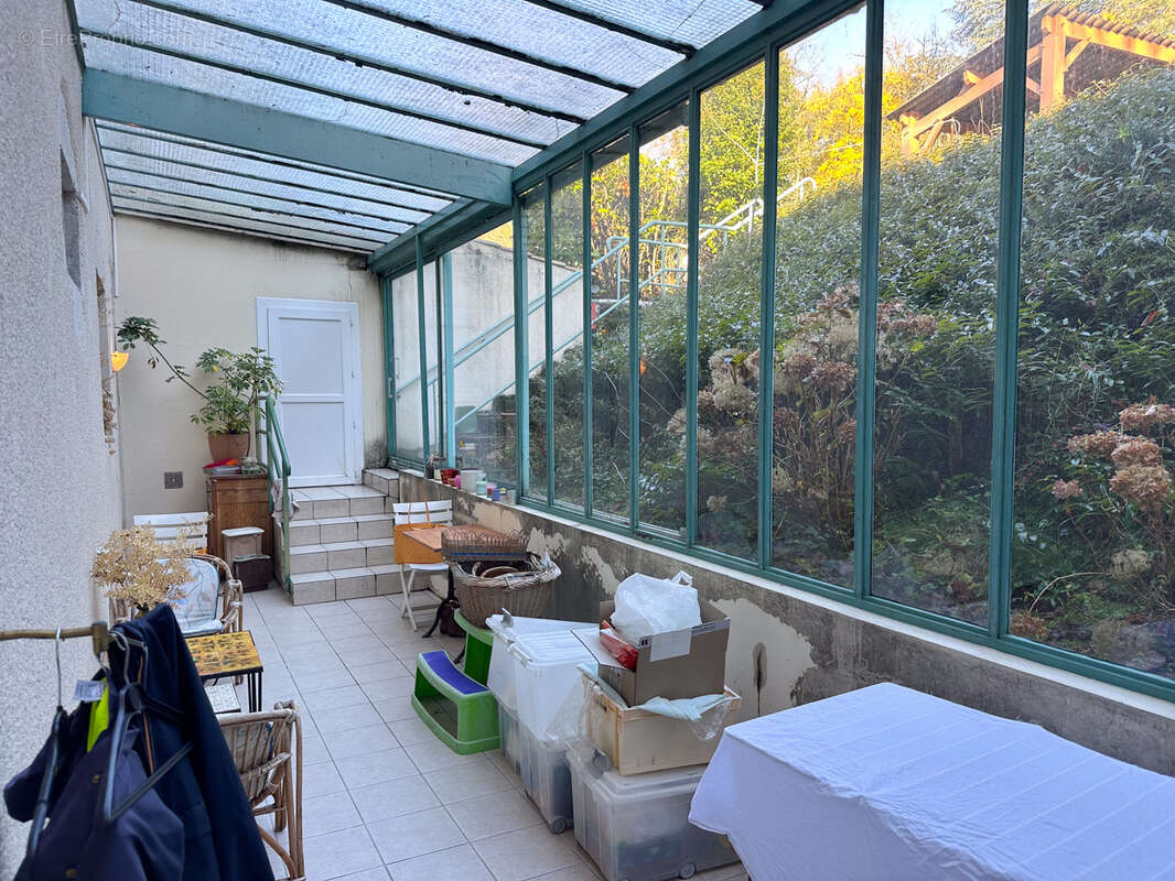 Maison à COLAYRAC-SAINT-CIRQ