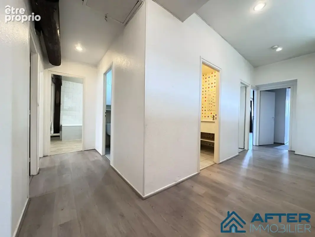 Appartement 147 m² à Luneville  - photo 9