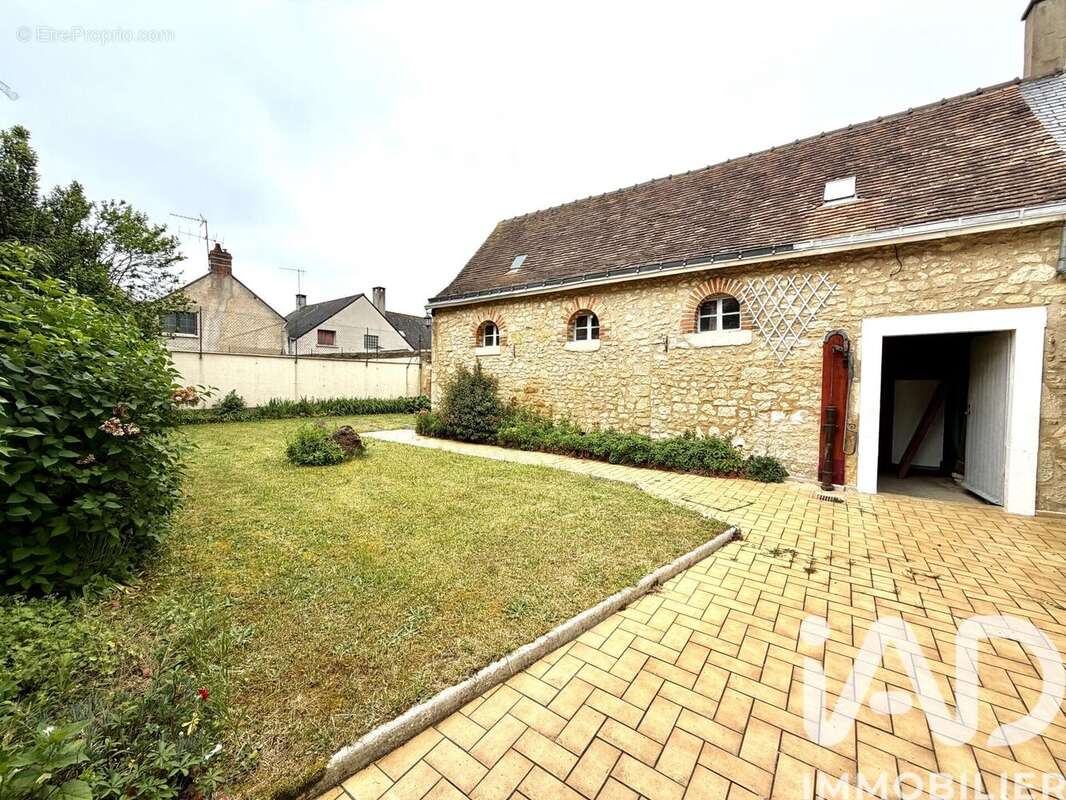 Photo 2 - Maison à NOYEN-SUR-SARTHE