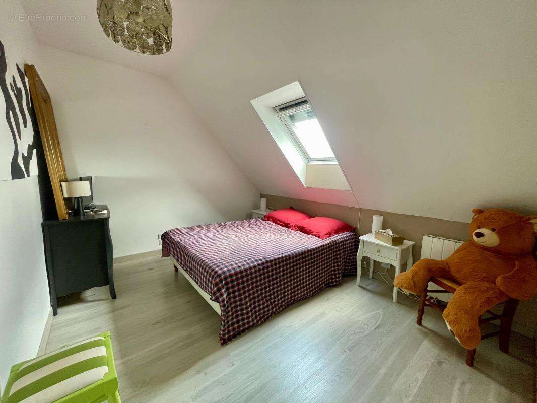 Maison à BURES-SUR-YVETTE