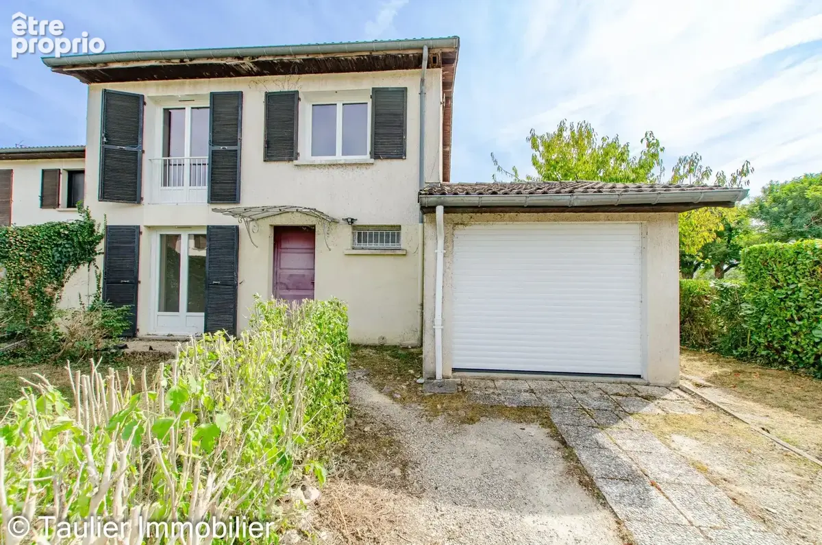 Maison T4 avec jardin et garage, à rafraîchir - photo 5
