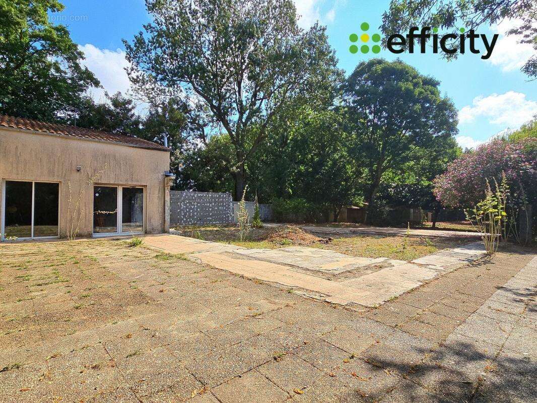 Maison à BREUIL-MAGNE