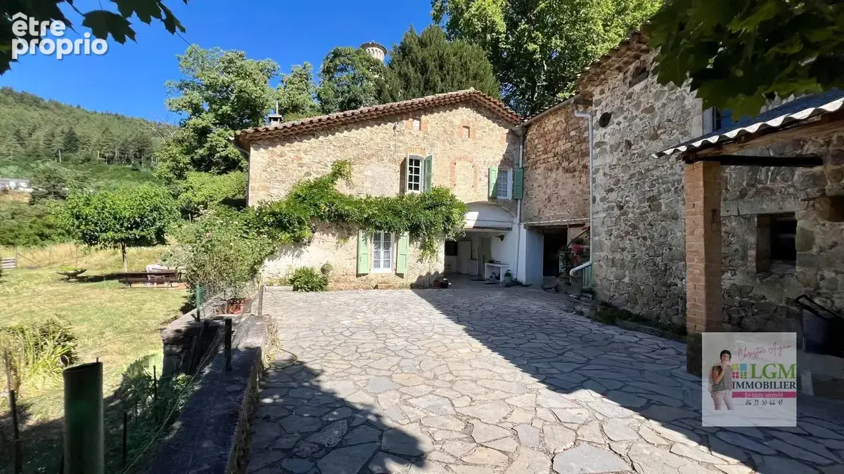 Maison à LASALLE
