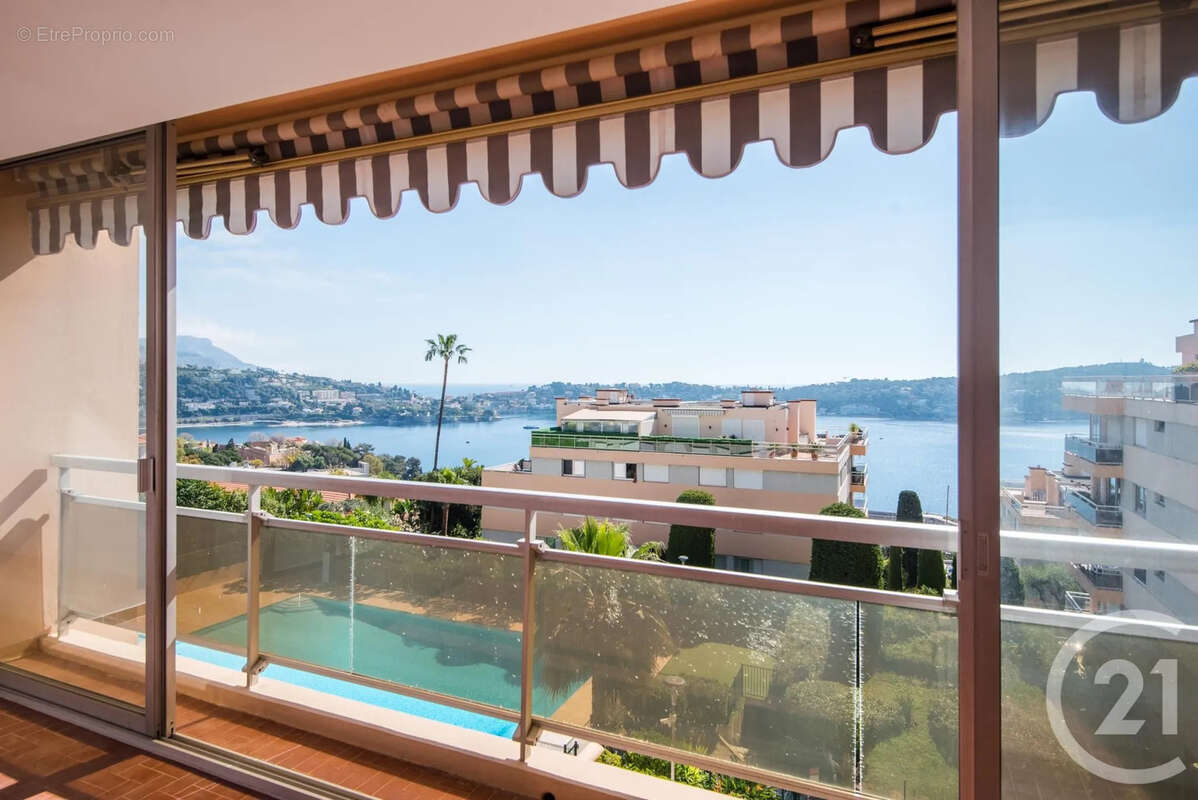 Appartement à VILLEFRANCHE-SUR-MER