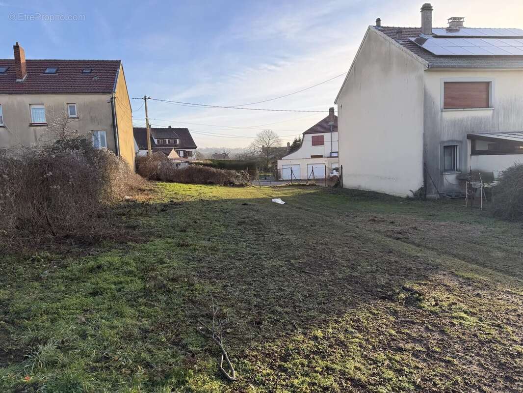 Terrain à FLETRANGE