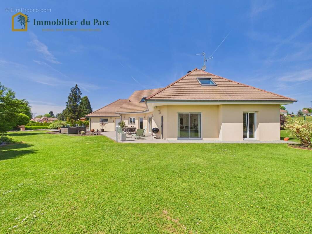 Maison à AUTRECHENE