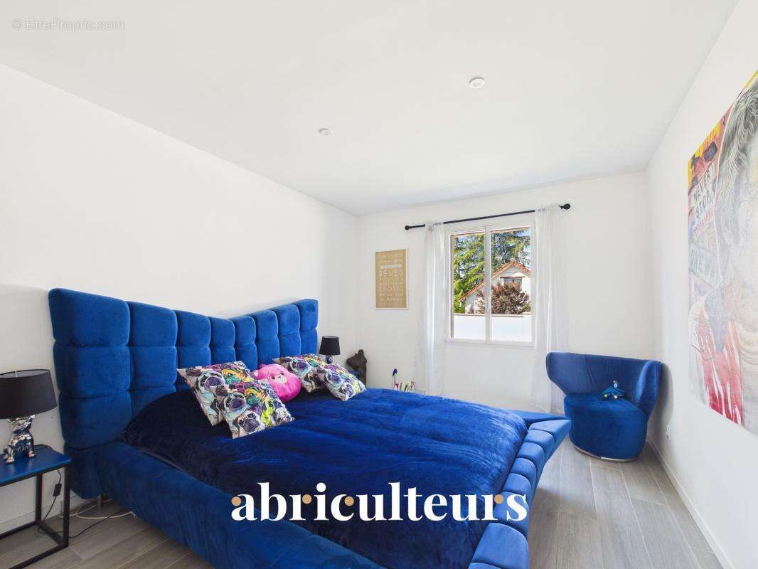 Maison d’architecte de plain-pied récente avec vue panoramique sur la nature environnante en vente à Vaugrigneuse (91640) - photo 15
