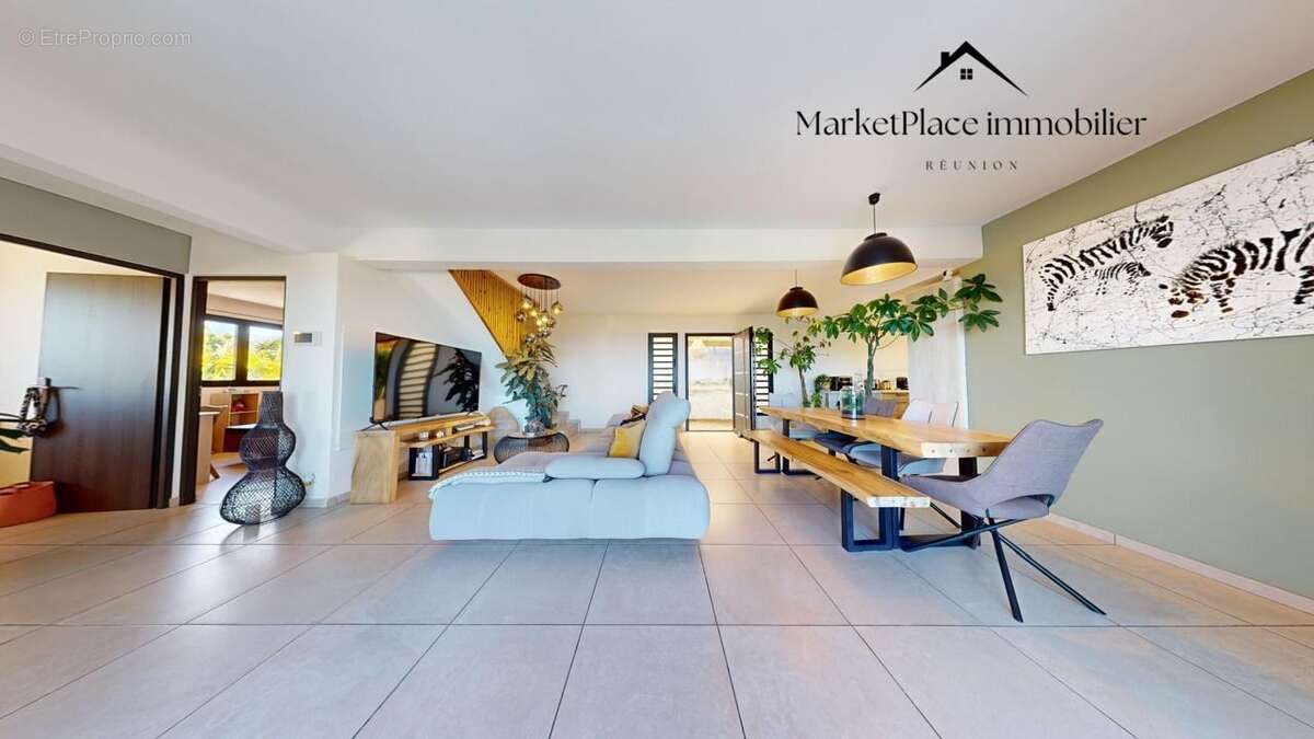 Maison à SAINT-PIERRE