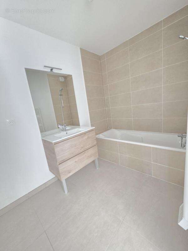 Appartement à MARSEILLE-10E