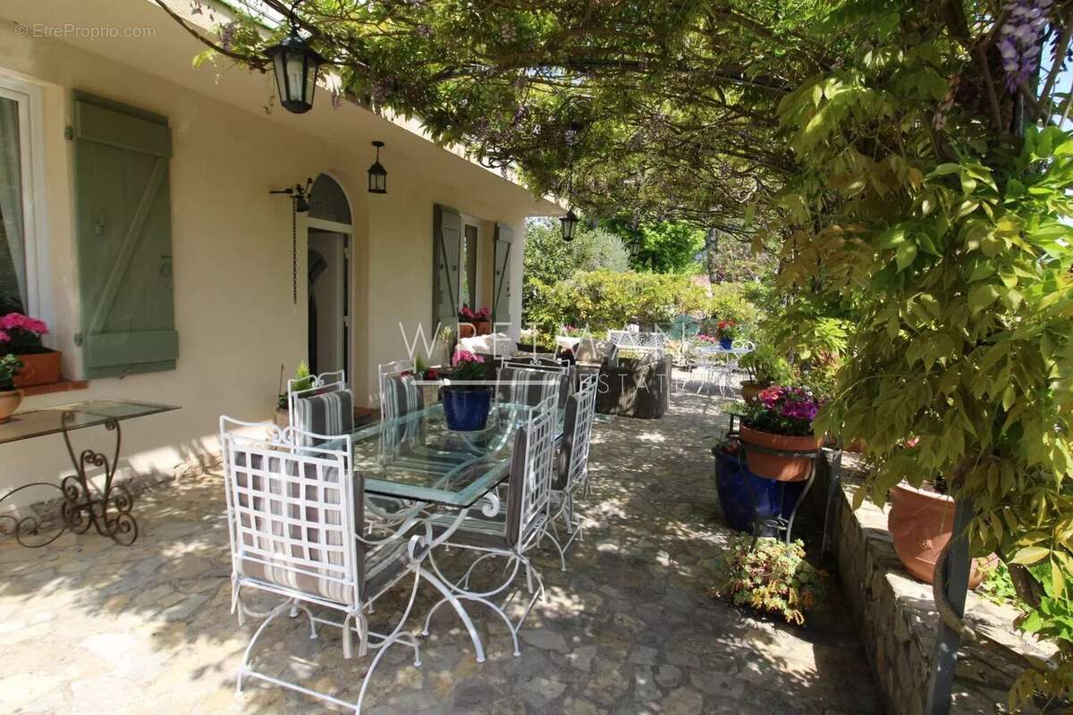 Maison à CALLIAN