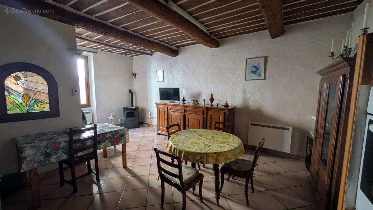 Maison à GONFARON