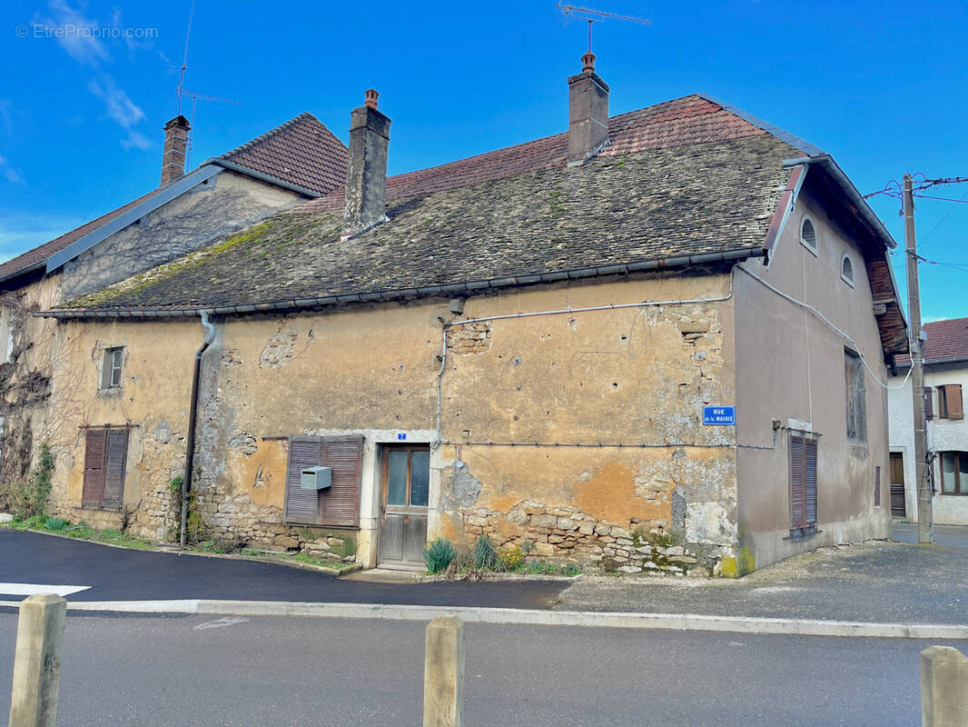 Maison à THISE