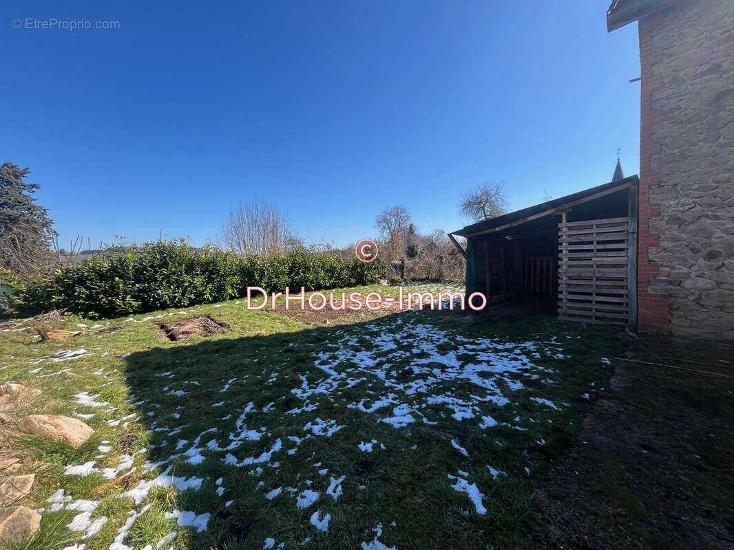 Maison à ROUSSILLON-EN-MORVAN