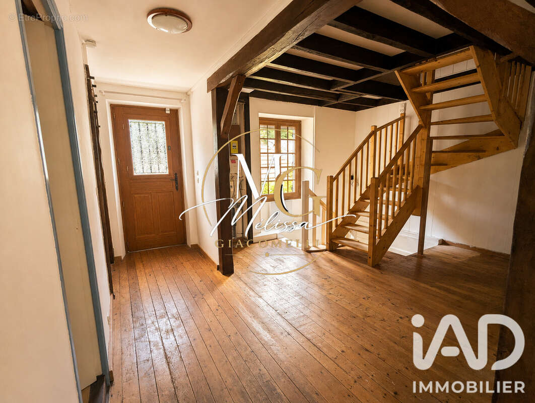 Maison 110 m² à Guillerval  - photo 6