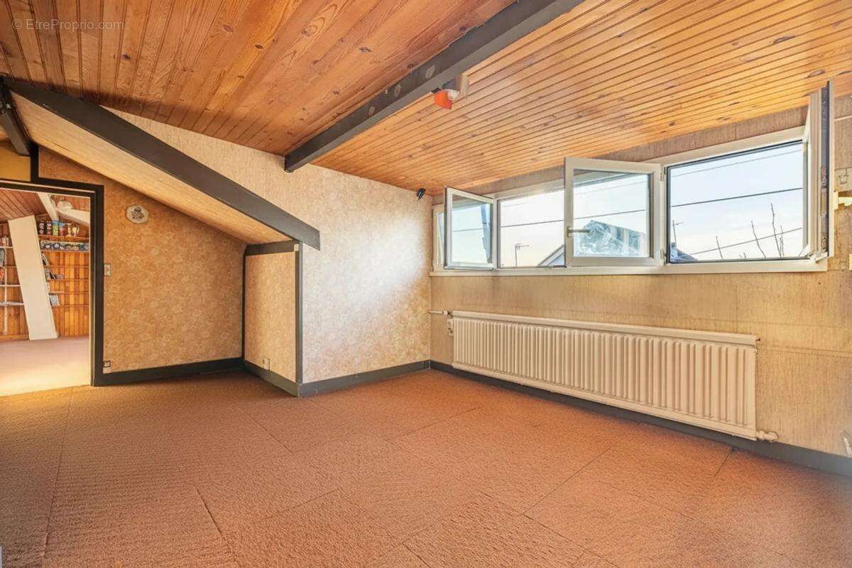 Maison à VILLENEUVE-SAINT-GEORGES