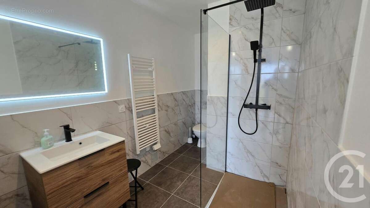Maison 100 m² à Saint-Martin-Longueau  - photo 11