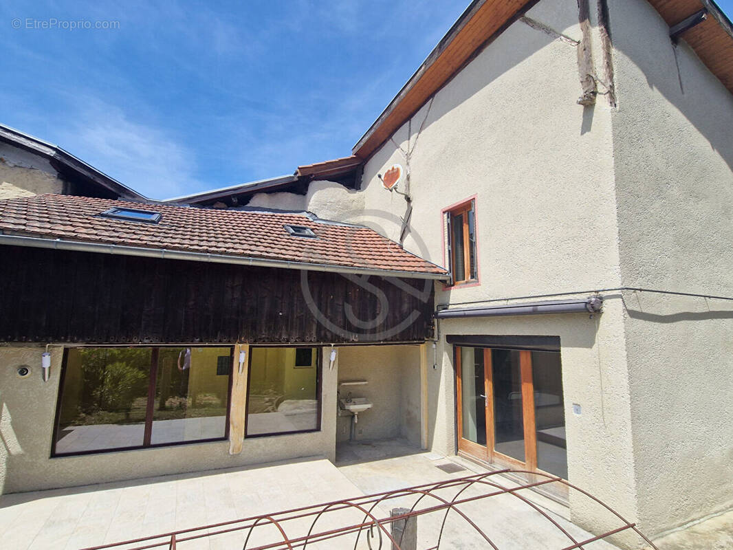 Maison à LA COTE-SAINT-ANDRE