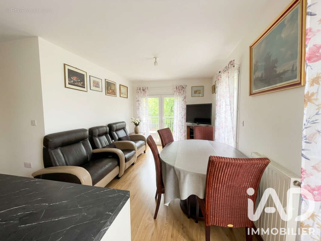 Appartement 56 m² à Chessy  - photo 3