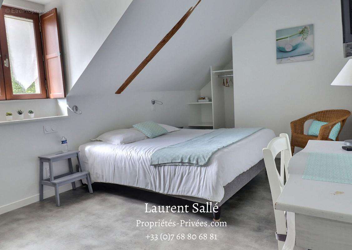 Maison à PLUHERLIN