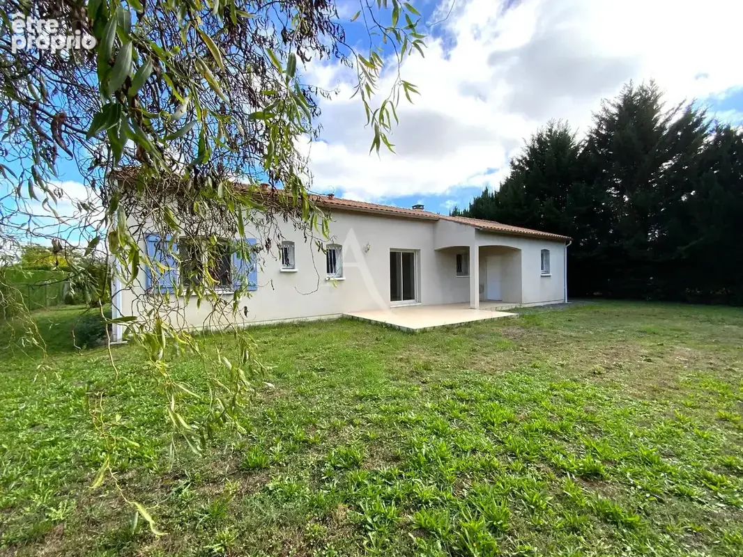 Maison de 99 m2 à Saint Genis De Saintonge - photo 2