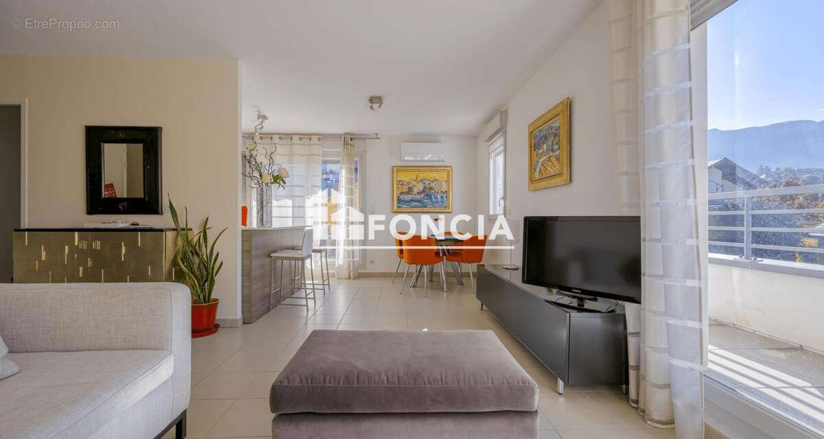 Appartement à AIX-LES-BAINS