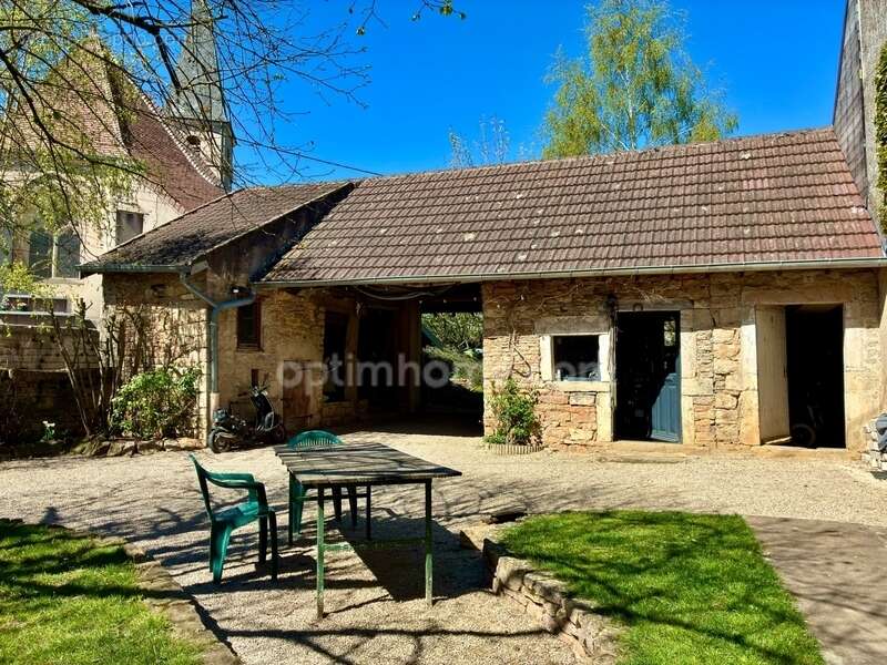 Maison à AUXONNE