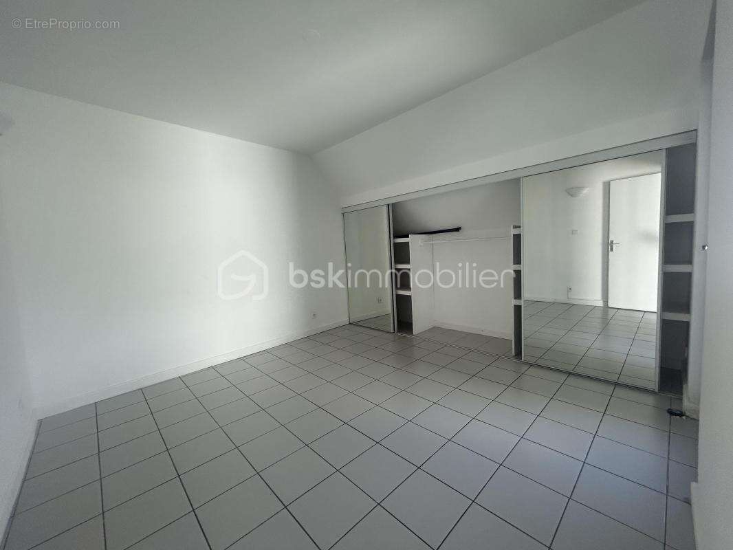 Appartement T6 duplex de 163 m² - photo 6