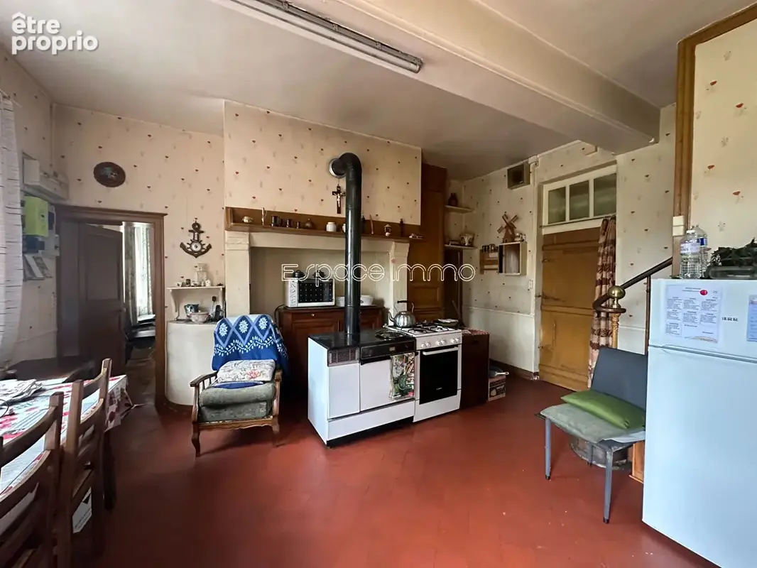 Maison de charme  - 124m² - 4 chambres - Dépendances - 2 Hectares de terrain - GRIGNEUSEVILLE - photo 4