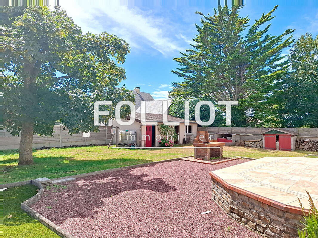 Maison à SAINT-GERMAIN-SUR-AY