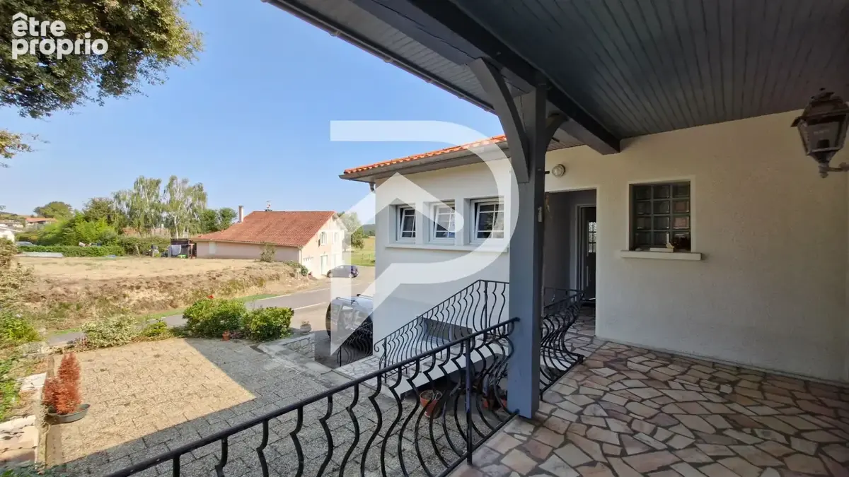 Maison traditionnelle 7 pièces 187 m², sur sous-sol total de 215 m², CAUPENNE - photo 4