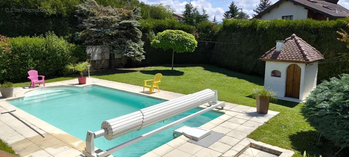 Maison à VETRAZ-MONTHOUX