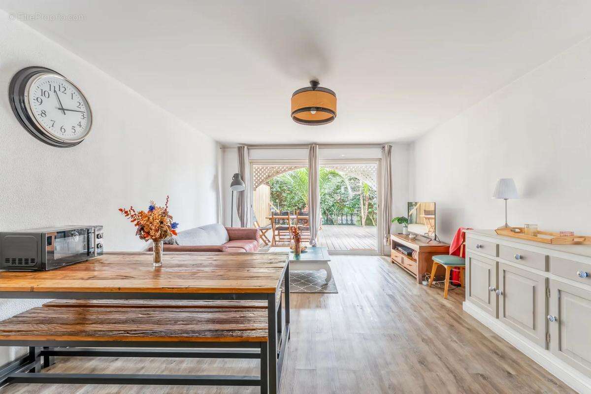 Appartement à LANTON