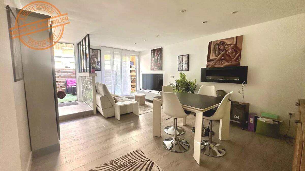 Appartement à VILLEFRANCHE-SUR-SAONE