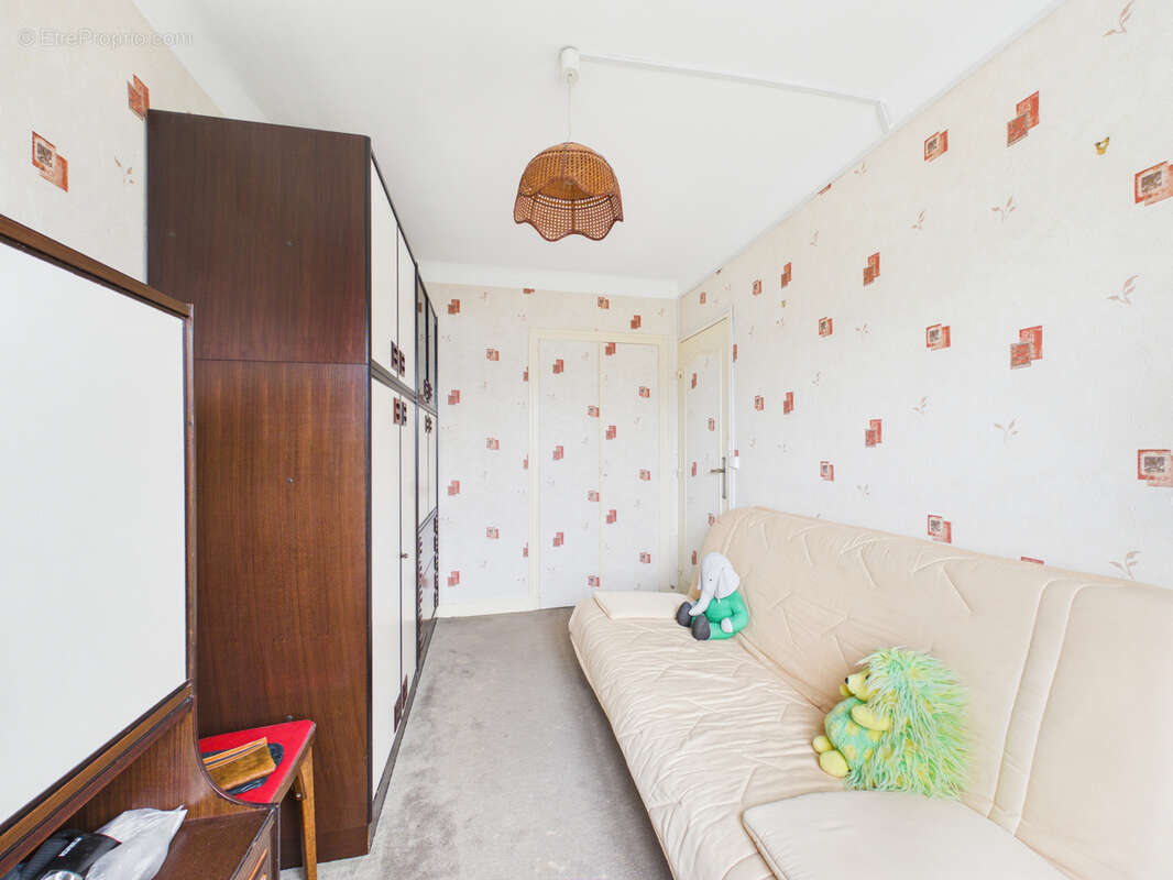 Appartement à SARTROUVILLE