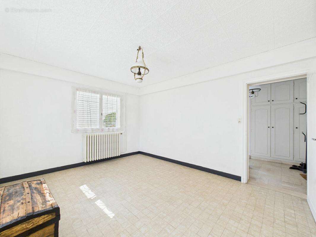 Maison à COMMENTRY