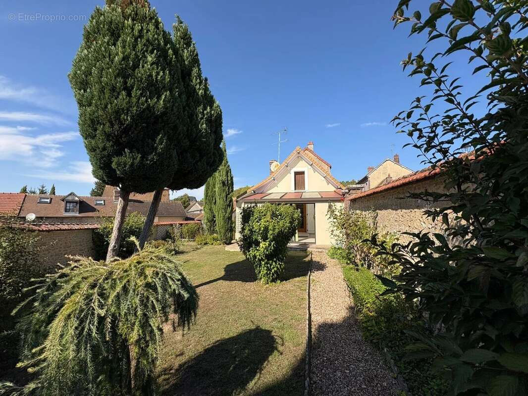 Maison à PACY-SUR-EURE