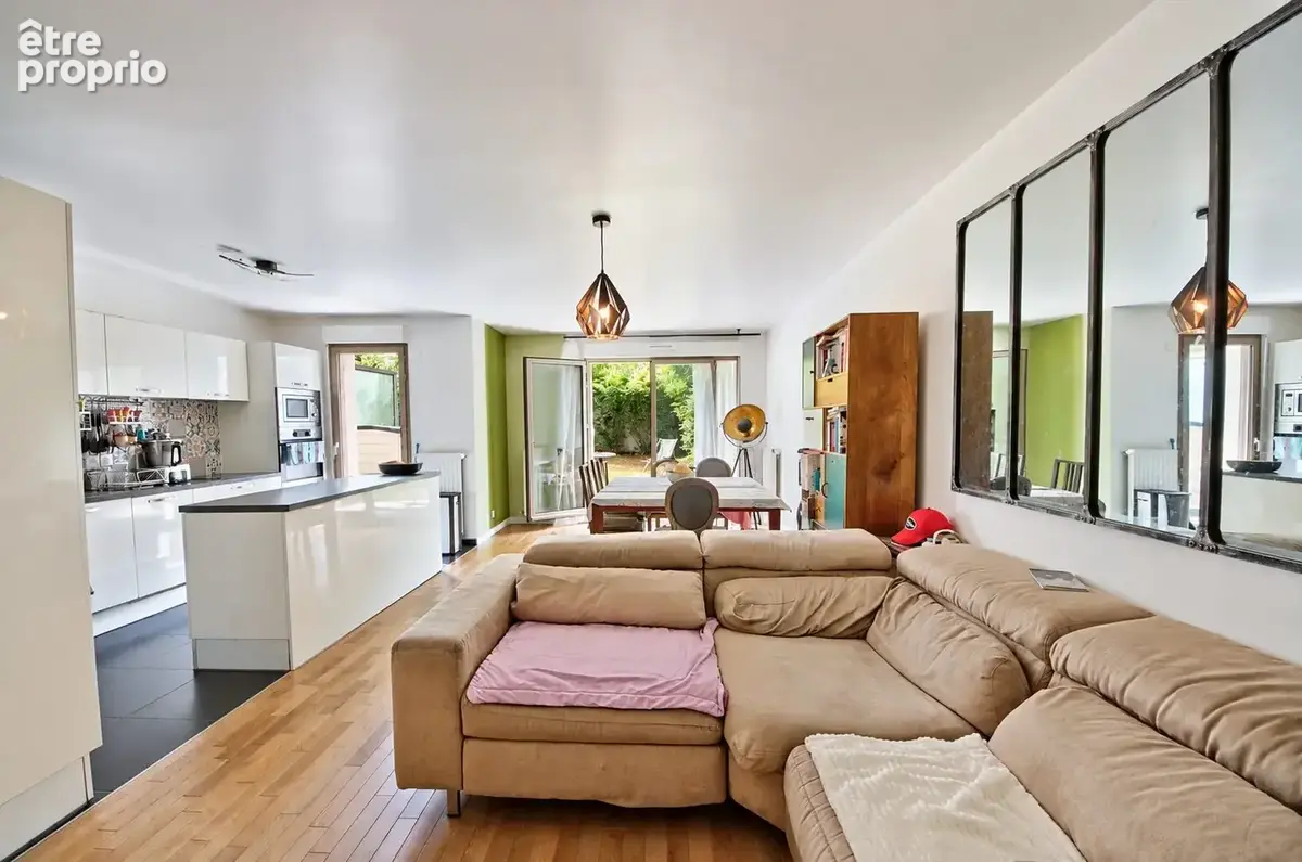 Maison 5 pièces 95 m² à vendre à Saint-Cyr-L'ecole (78210) - photo 8