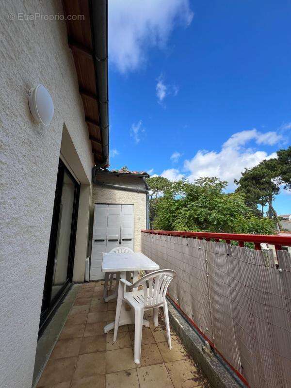 Appartement à LES MATHES