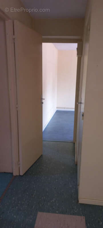 Appartement à LA PACAUDIERE