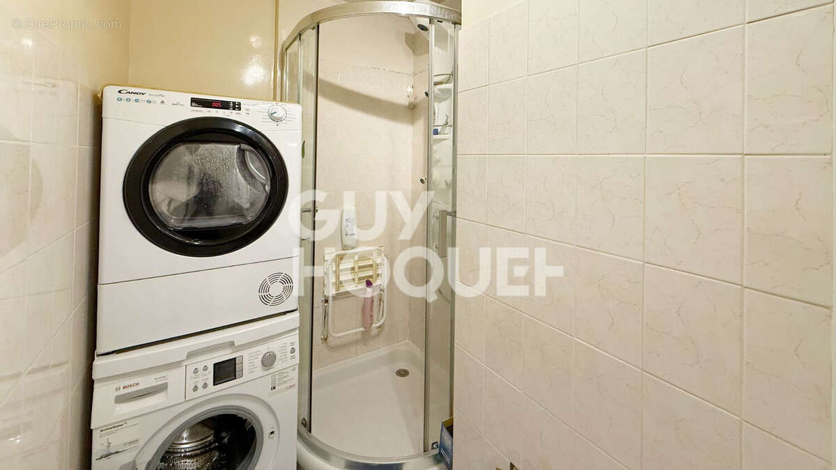 Appartement à NANTERRE