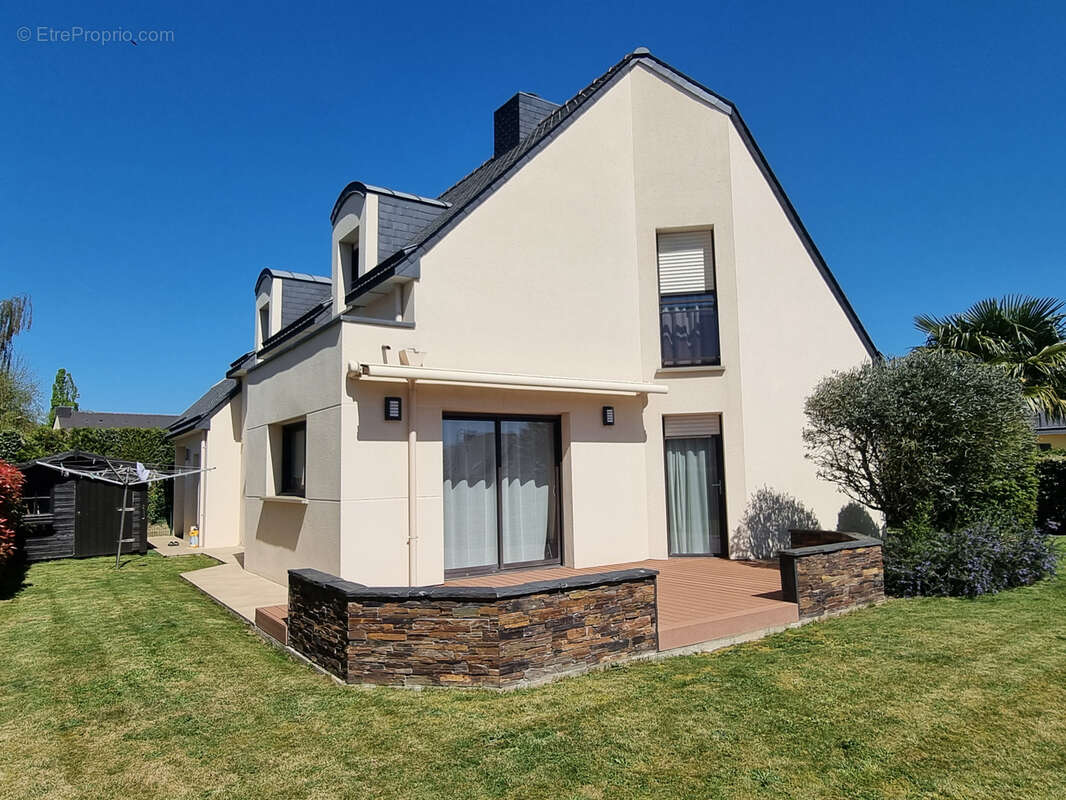 Maison à JANZE