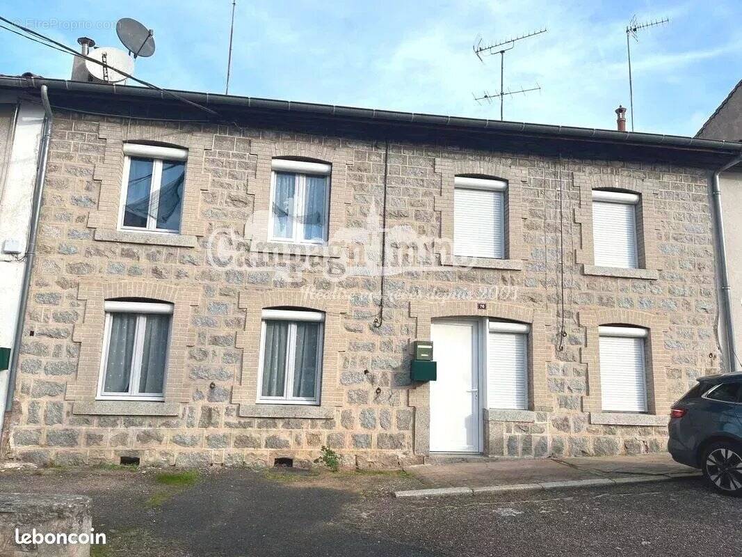 Maison à PANISSIERES